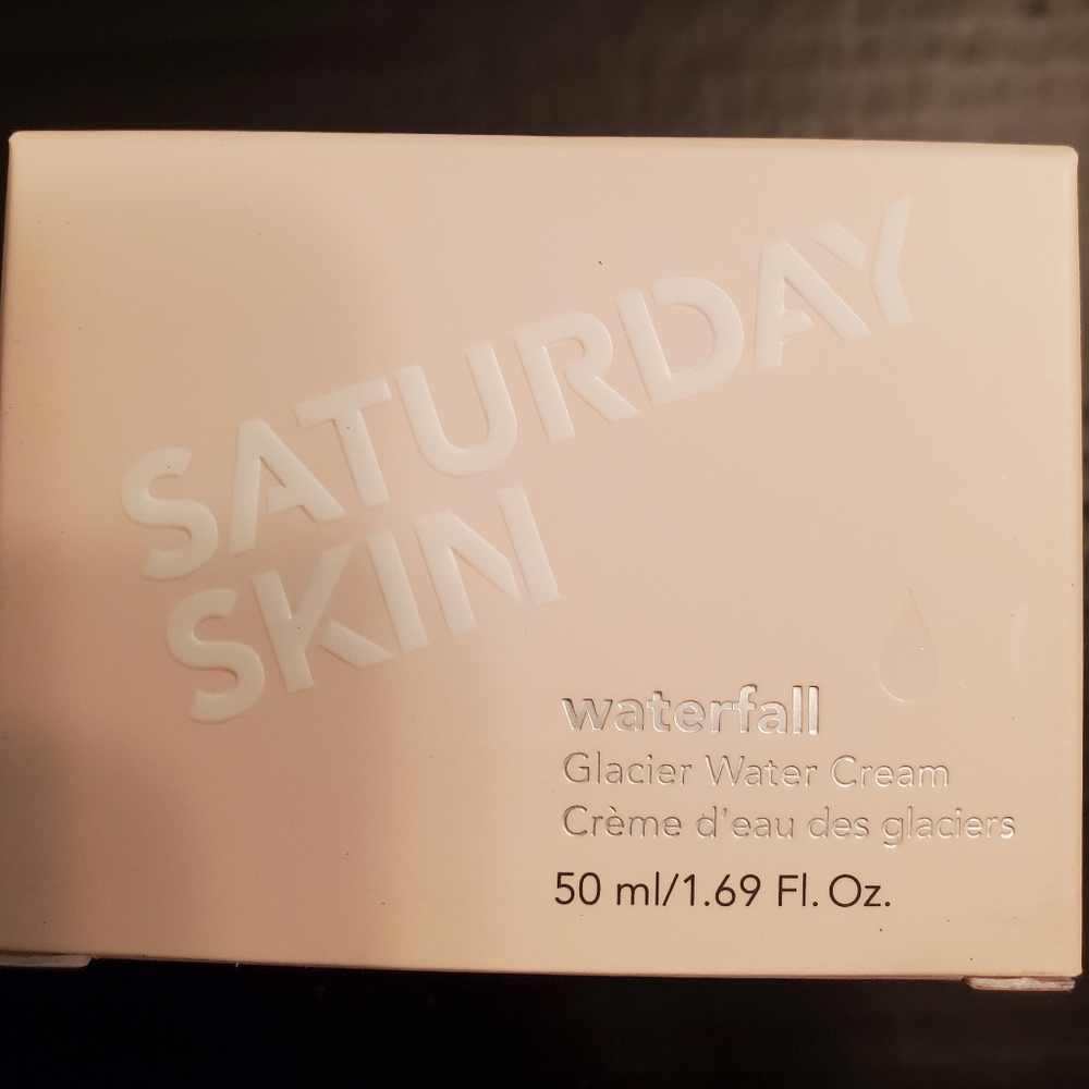Saturday Skin Waterfall Glacier Water Cream